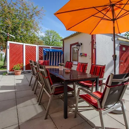 Haus Am Deich Holiday home